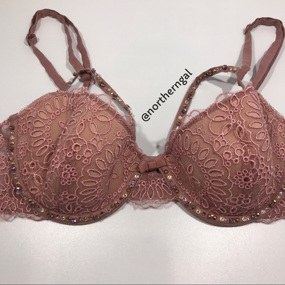 Victoria's Secret Designer 3 Piece Lingerie Set - Picture 15 of 16